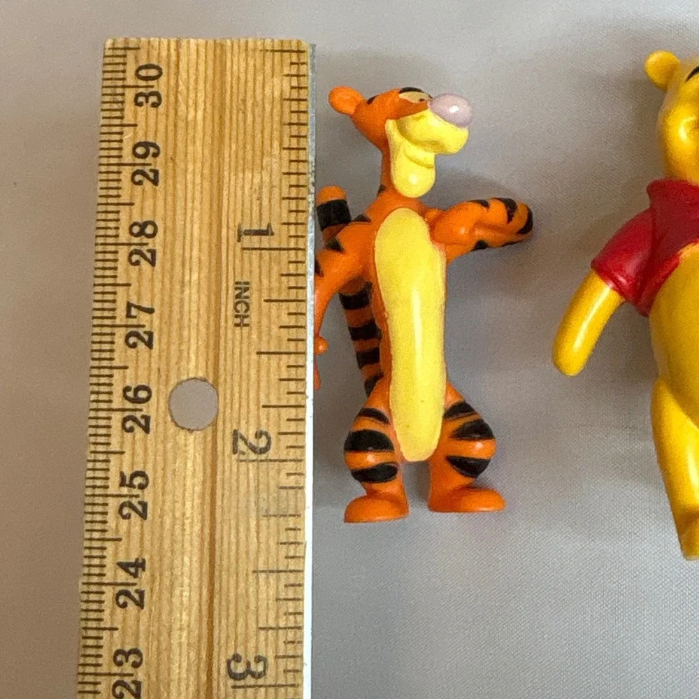Disney Winnie the Pooh Tigger Mini Figurines Set‎ Classic Characters Cae Toppers